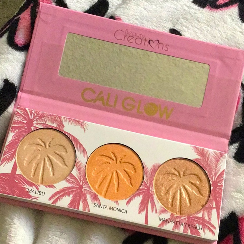 Beauty Creations Cali Glow highlight palette